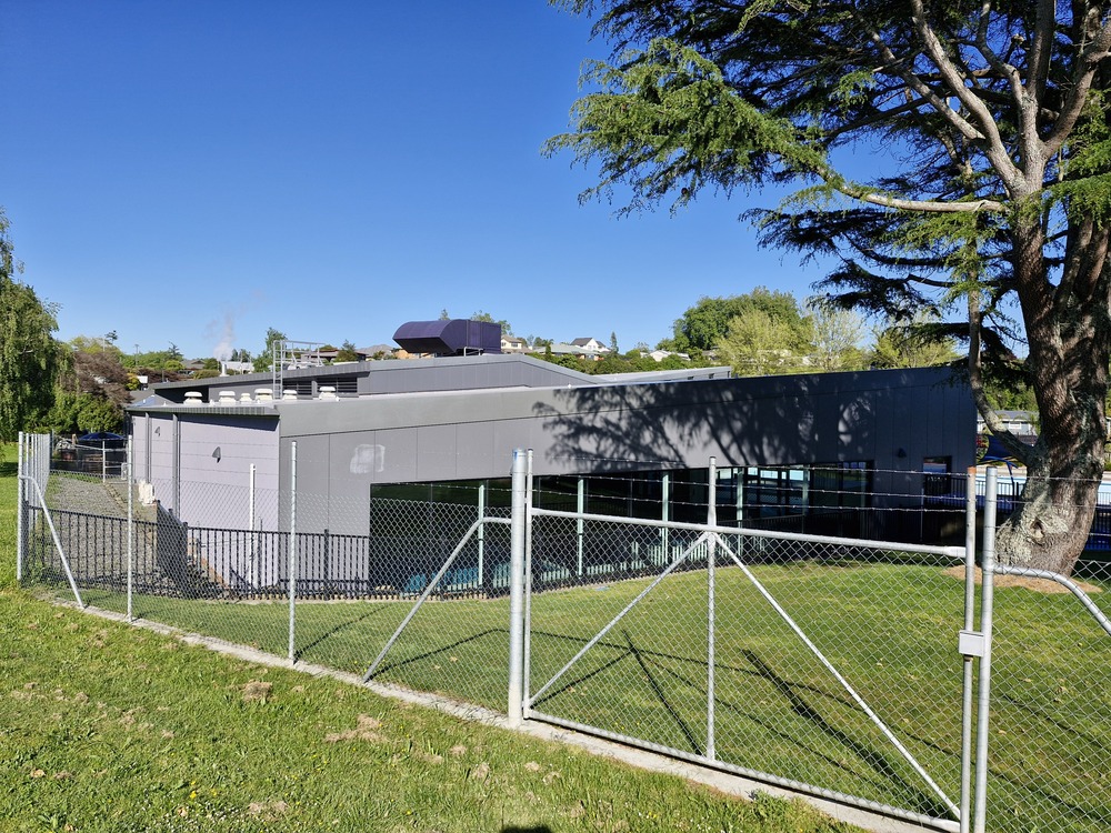 Competition pool structure