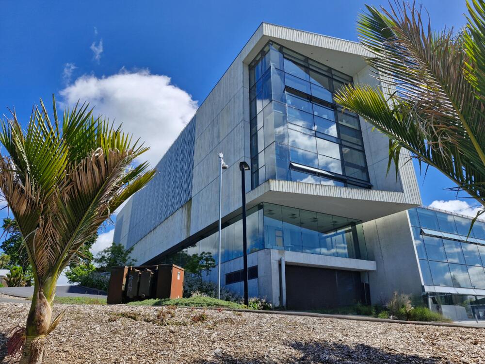 UoW Law School, Hamilton